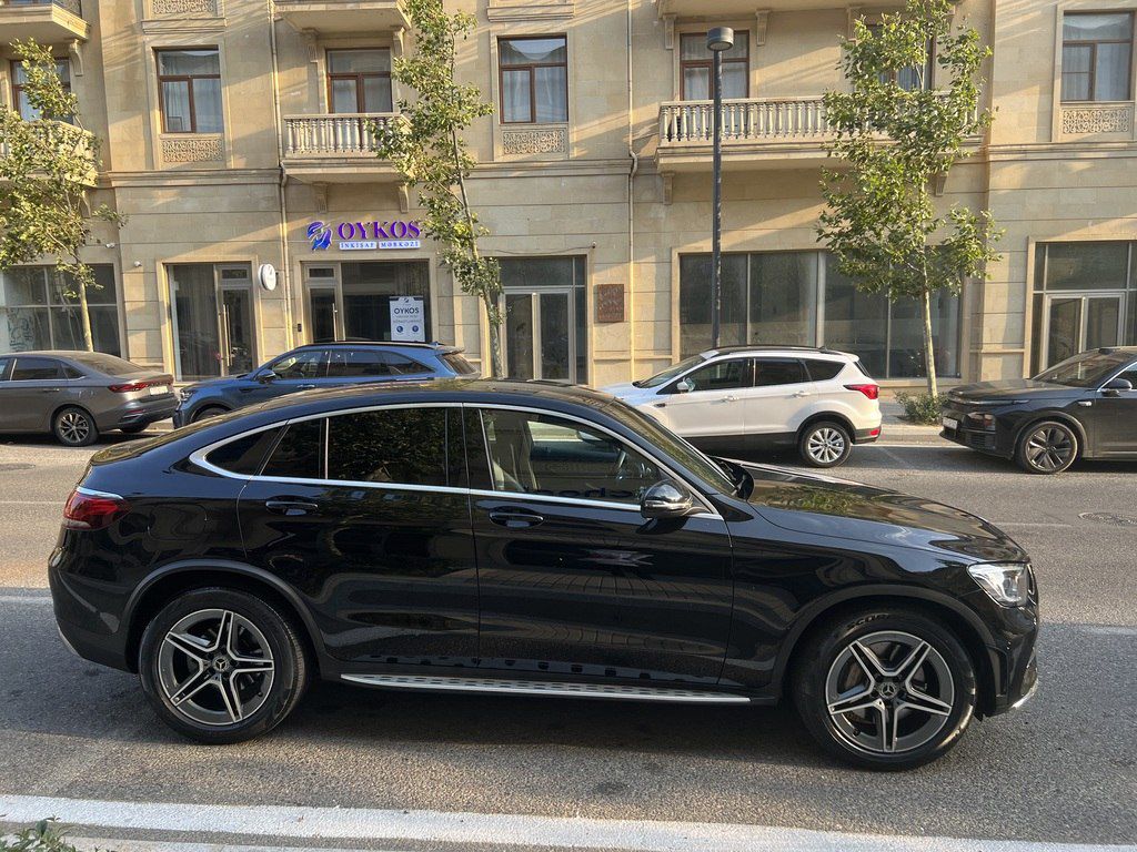 Mercedes GLC 220 d 4MATIC Coupe, 2.0 L, 2020 il, 162 000 km — Avtomobillər, Bakı (5)