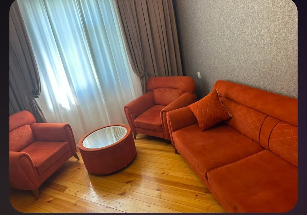 Divan + 2 kreslo + pufik dəsti - Rəng: pas/terrakota tonlarında - — Yumşaq mobilya dəstləri, Bakı
