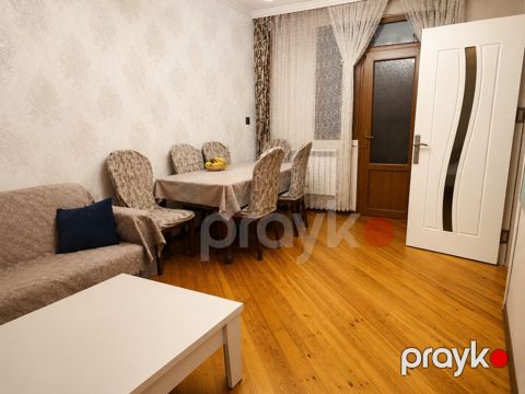 İcarəyə verilir 3 otaqlı köhnə tikili 80 m²