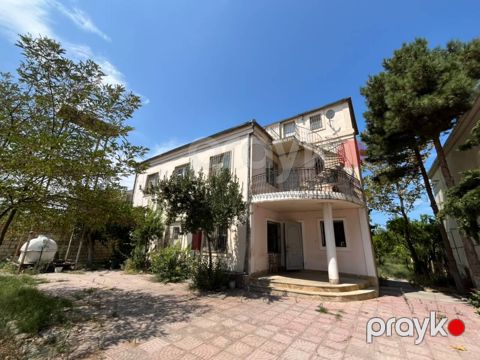 Satılır 9 otaqlı həyət evi/bağ evi 420 m²
