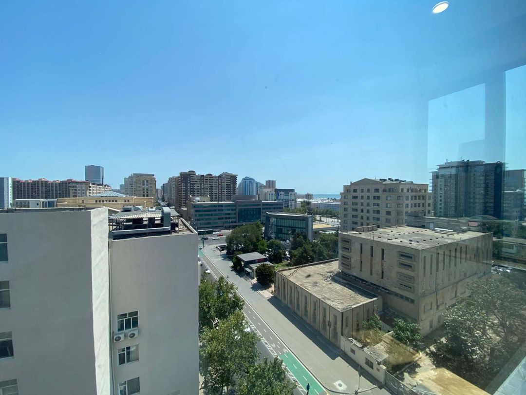 Satılır 4 otaqlı yeni tikili 210 m² — Mənzil, Bakı (4)