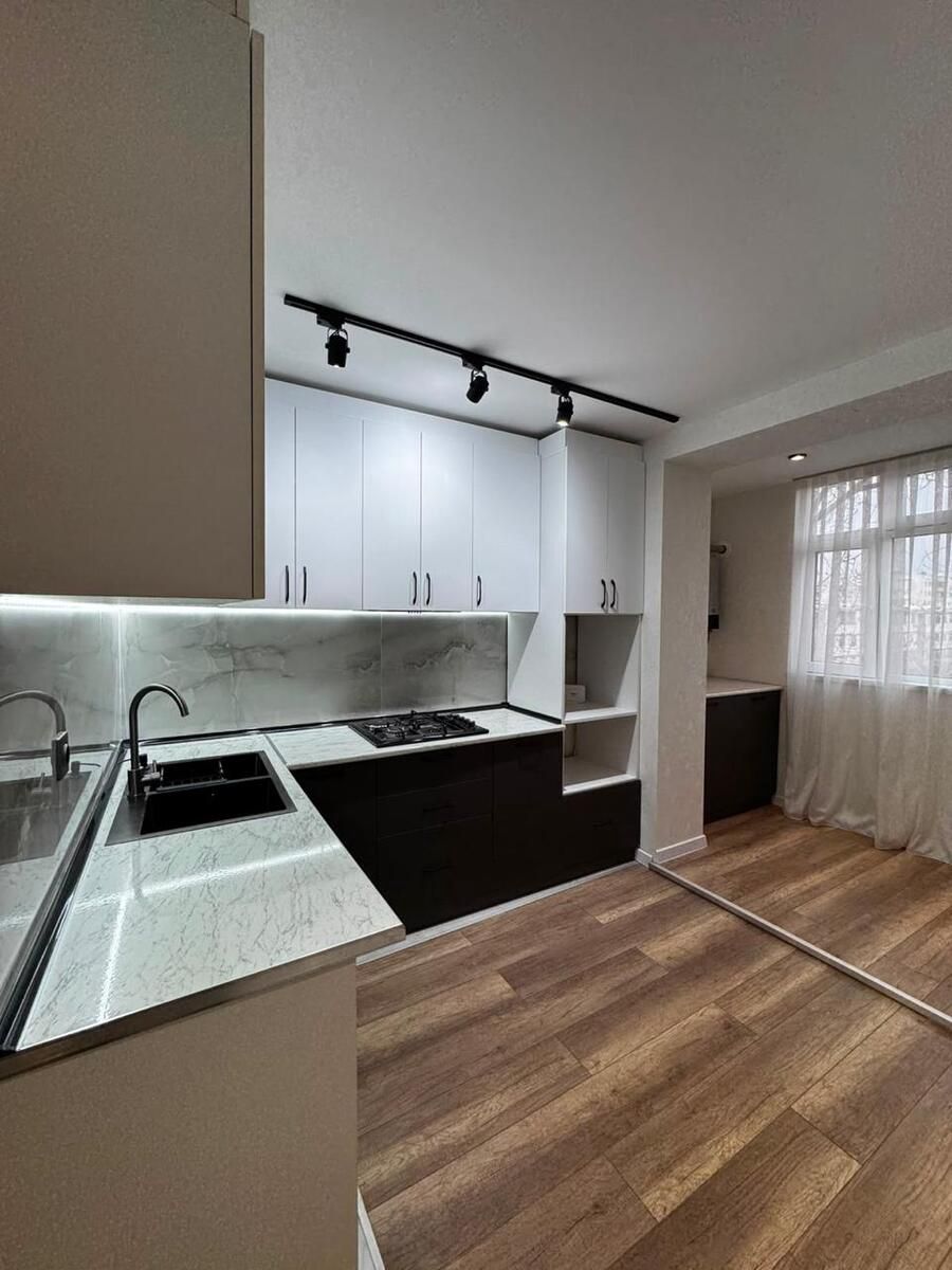 Satılır 3 otaqlı köhnə tikili 85 m² — Mənzil, Bakı (4)