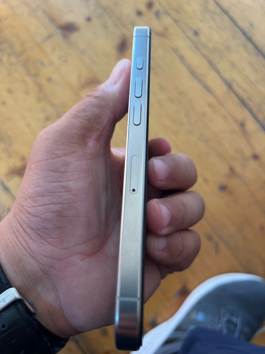 Apple iPhone 16 Pro Natural Titanium 256GB/8GB — Telefonlar və qadjetlər, Bakı (2)