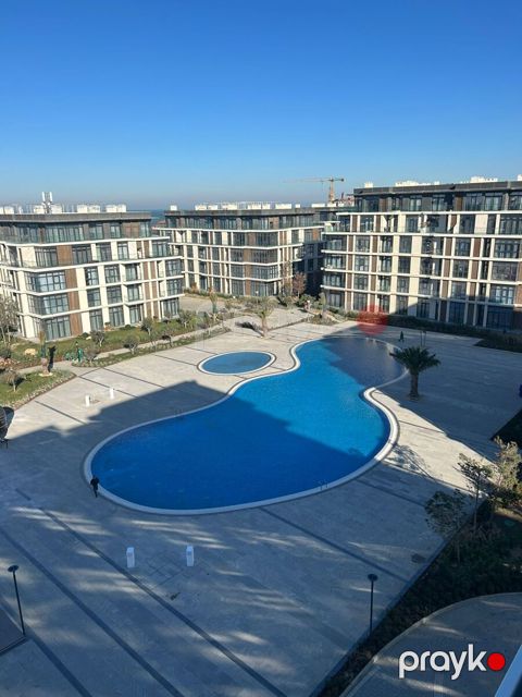 Satılır 2 otaqlı yeni tikili 86 m²