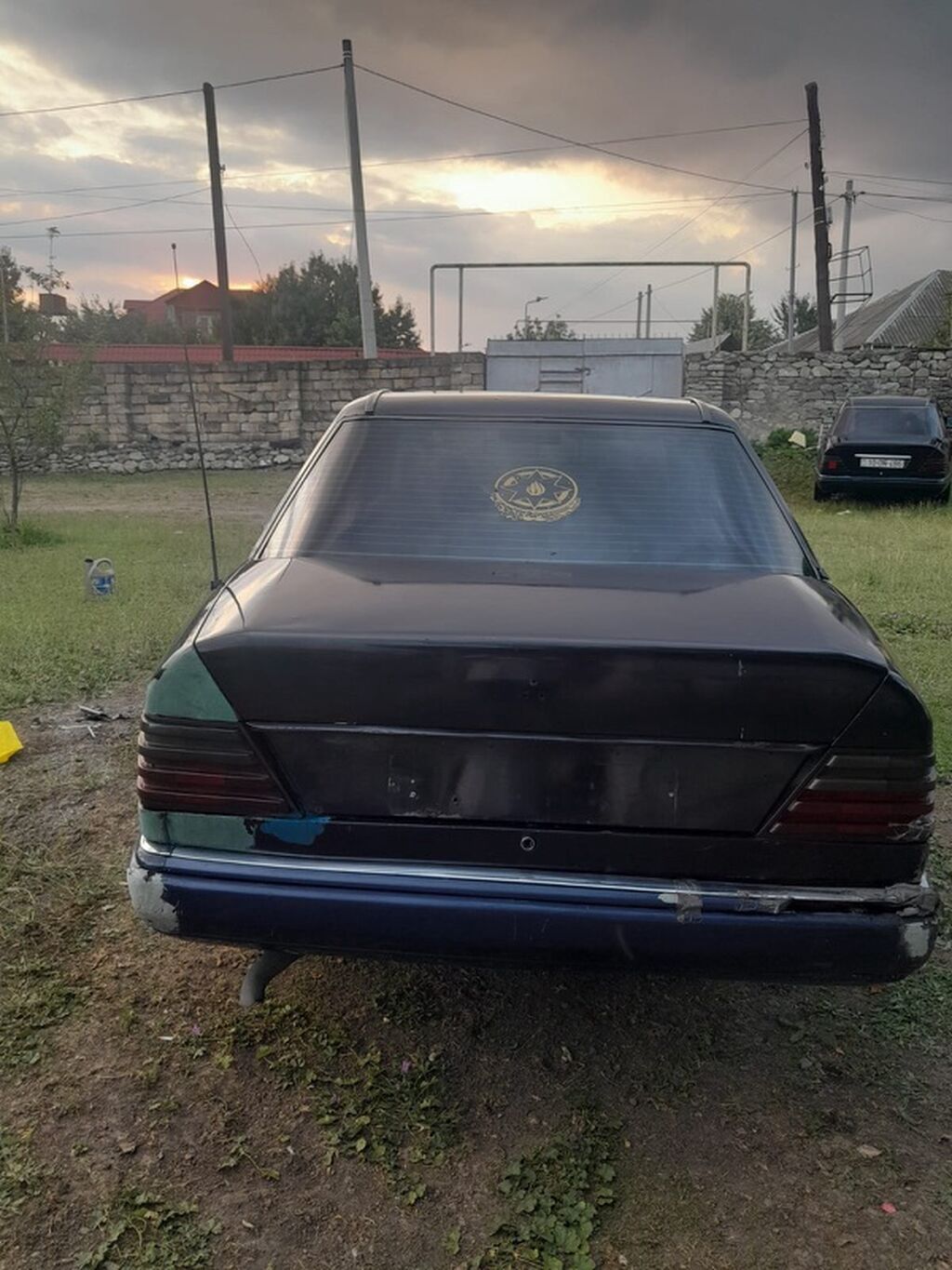 Mercedes-Benz E-Class: 2.5 l | 1986 il Sedan — Avtomobillər, Şamaxı (3)