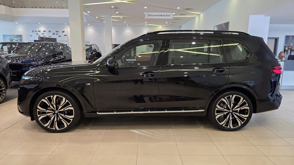 BMW X7, 3.0 L, 2026 il, yeni — Avtomobillər, Bakı (8)