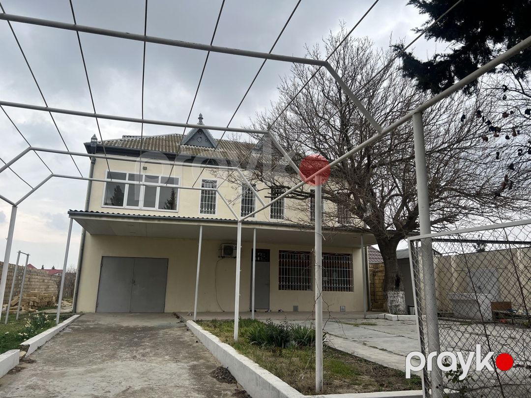 Satılır 5 otaqlı həyət evi/bağ evi 200 m² — Ev, villa, Bakı (2)