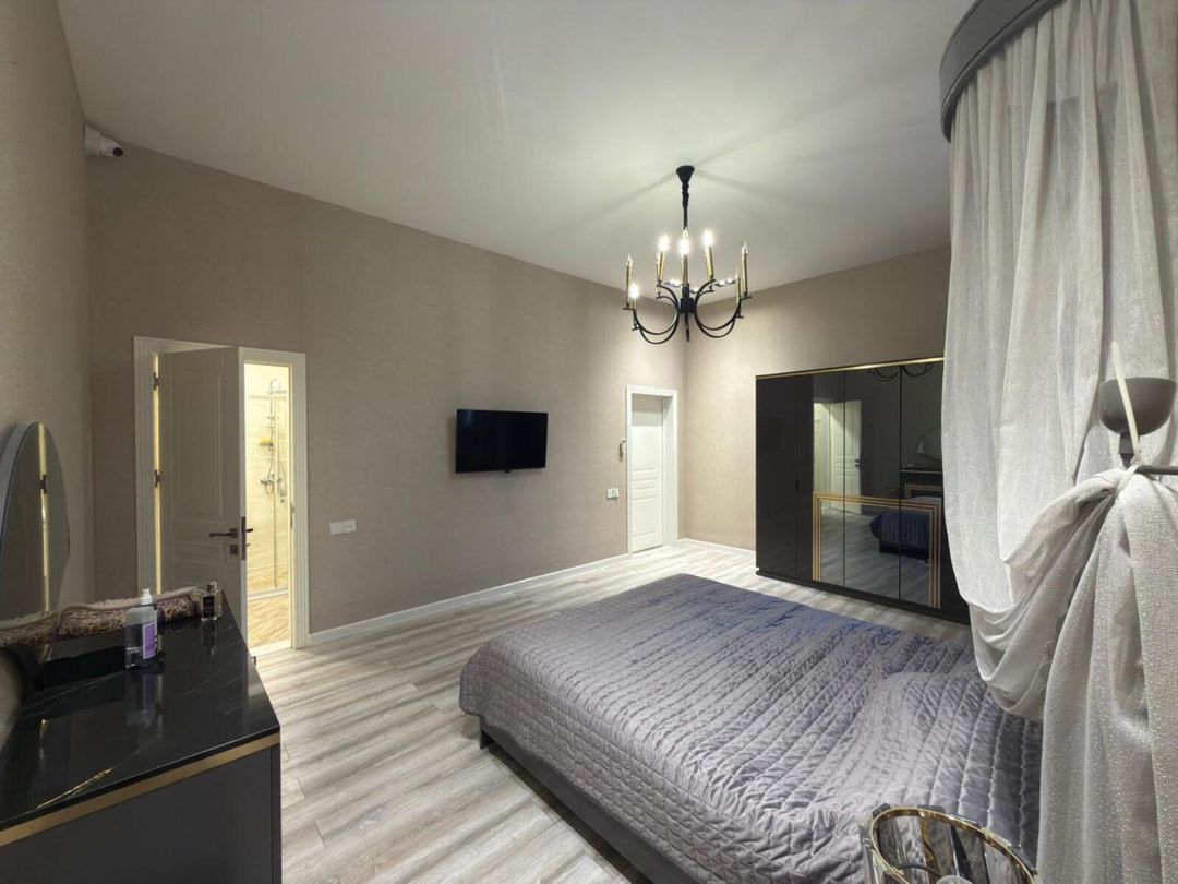 Satılır 5 otaqlı həyət evi/bağ evi 220 m² — Ev, villa, Bakı (12)