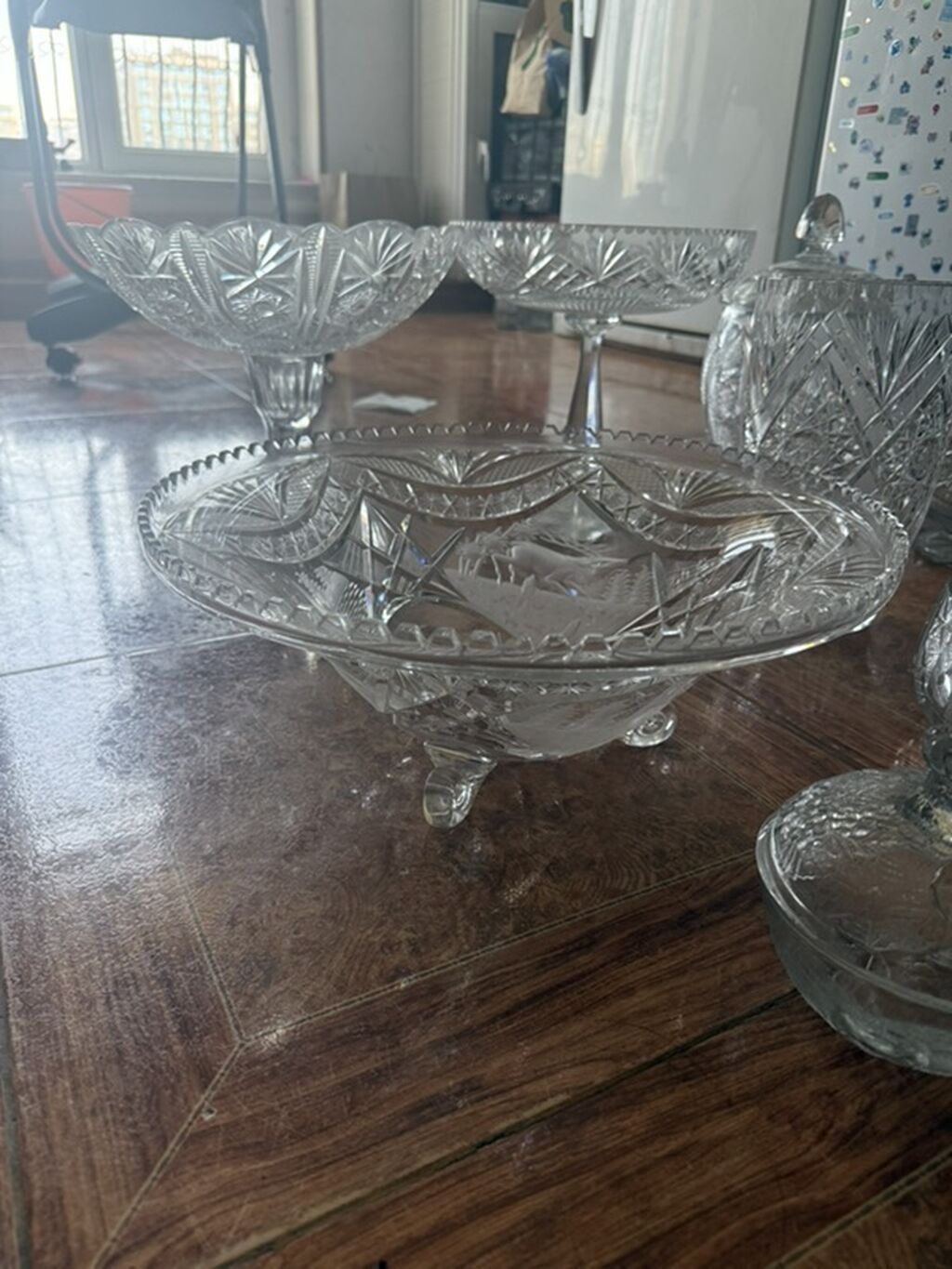 Kəsilmiş naxışlı şüşə/kristal qabaq-üstlər dəsti - Müxtəlif ölçü və — Mallar, Bakı (2)