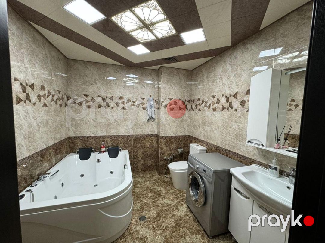 Satılır 4 otaqlı yeni tikili 198 m² — Mənzil, Bakı (10)