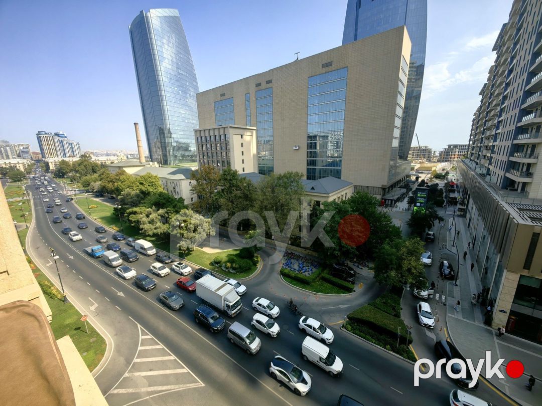 Satılır 4 otaqlı yeni tikili 205 m² — Mənzil, Bakı (2)