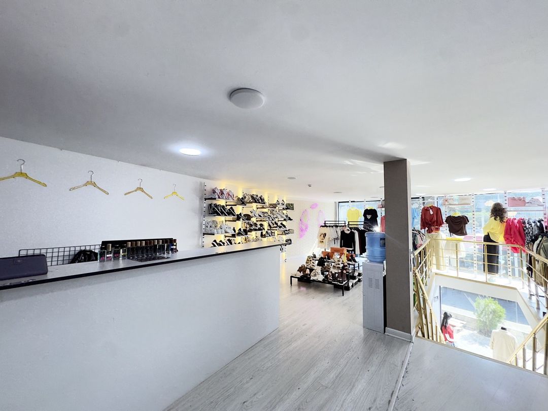 Satılır obyekt 680 m² — Əmlak, Bakı (2)