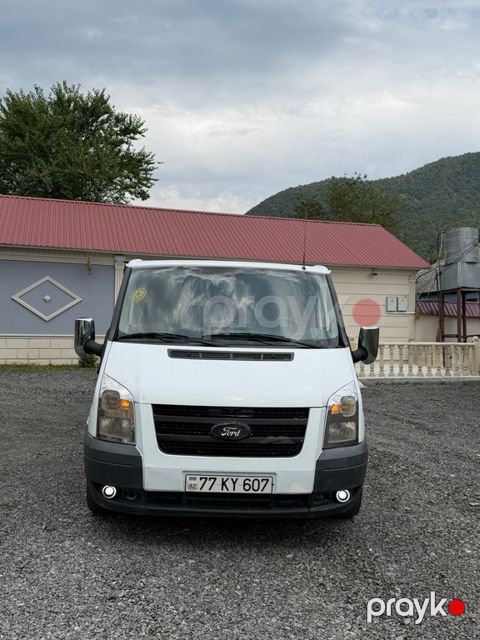 Ford Transit, 2.4 L, 2010 il, 296 000 km