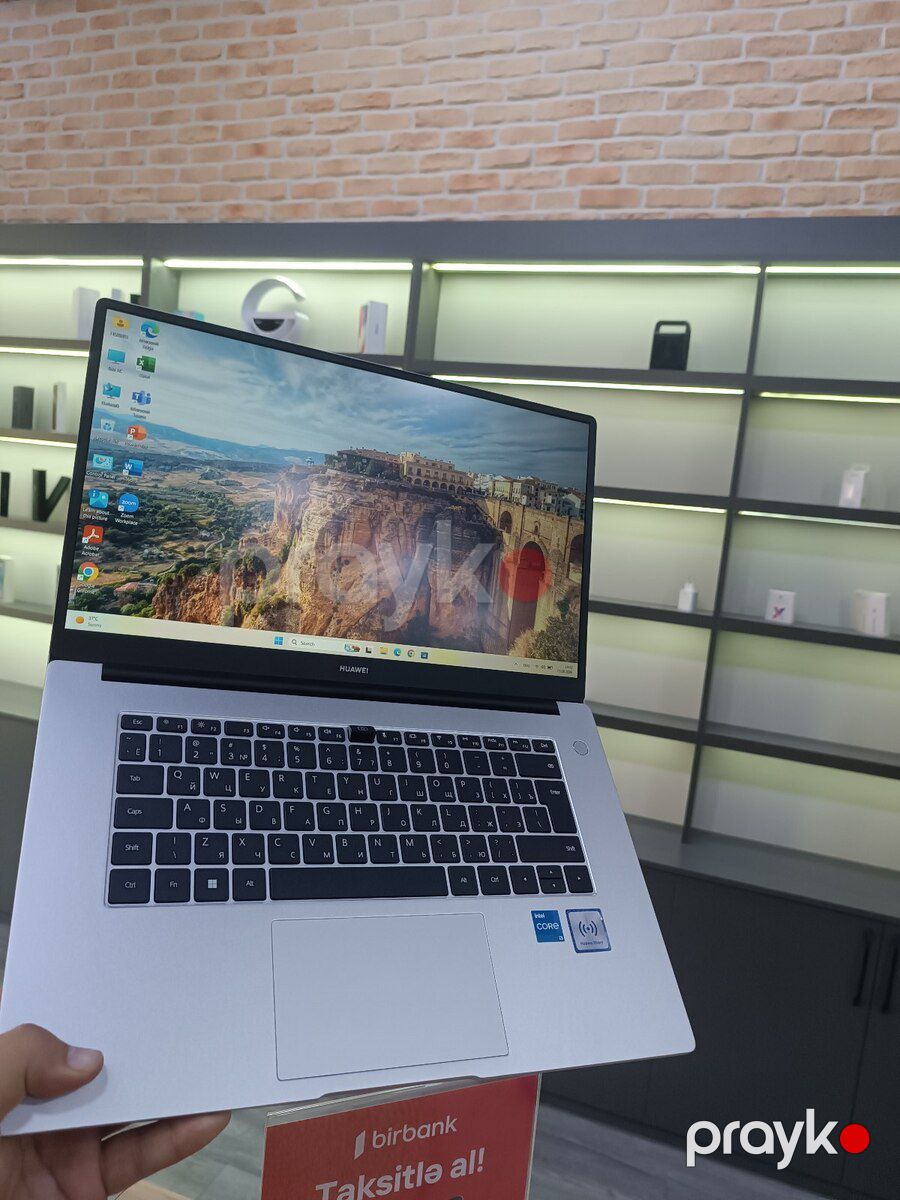 Huawei D15 — Noutbuklar, Bakı (3)