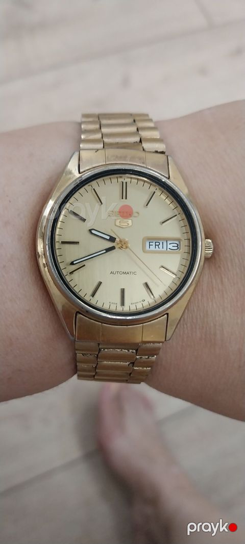 Seiko 5 avtomatik qol saatı - Mexanizm: Avtomatik (öz-özünə qurulan)