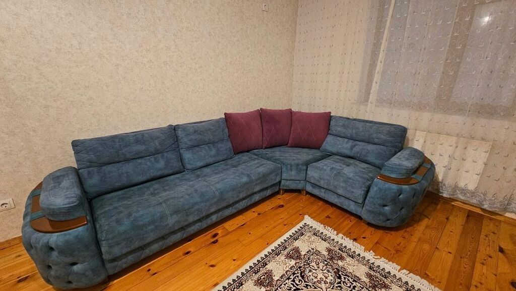 Divan təcili 300azn satılır. Açılmır bazalı deyil. Ay sonuna kimi — Mebel, Bakı