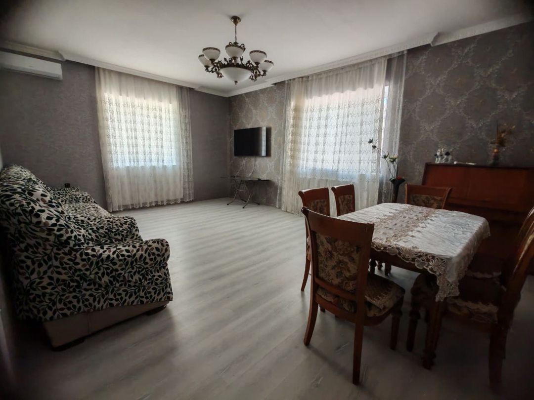 İcarəyə verilir 5 otaqlı həyət evi/bağ evi 240 m² — Ev, villa, Bakı (9)
