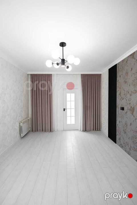 Satılır 2 otaqlı köhnə tikili 45 m² — Bakı