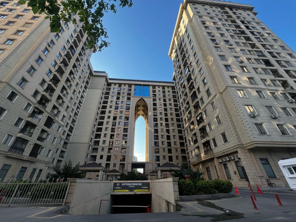 Satılır 6 otaqlı yeni tikili 323 m² — Mənzil, Bakı