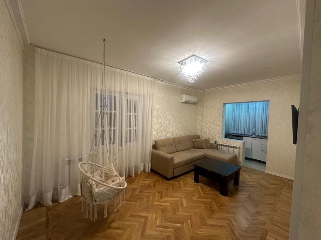 Satılır 2 otaqlı köhnə tikili 45 m² — Mənzil, Bakı (4)