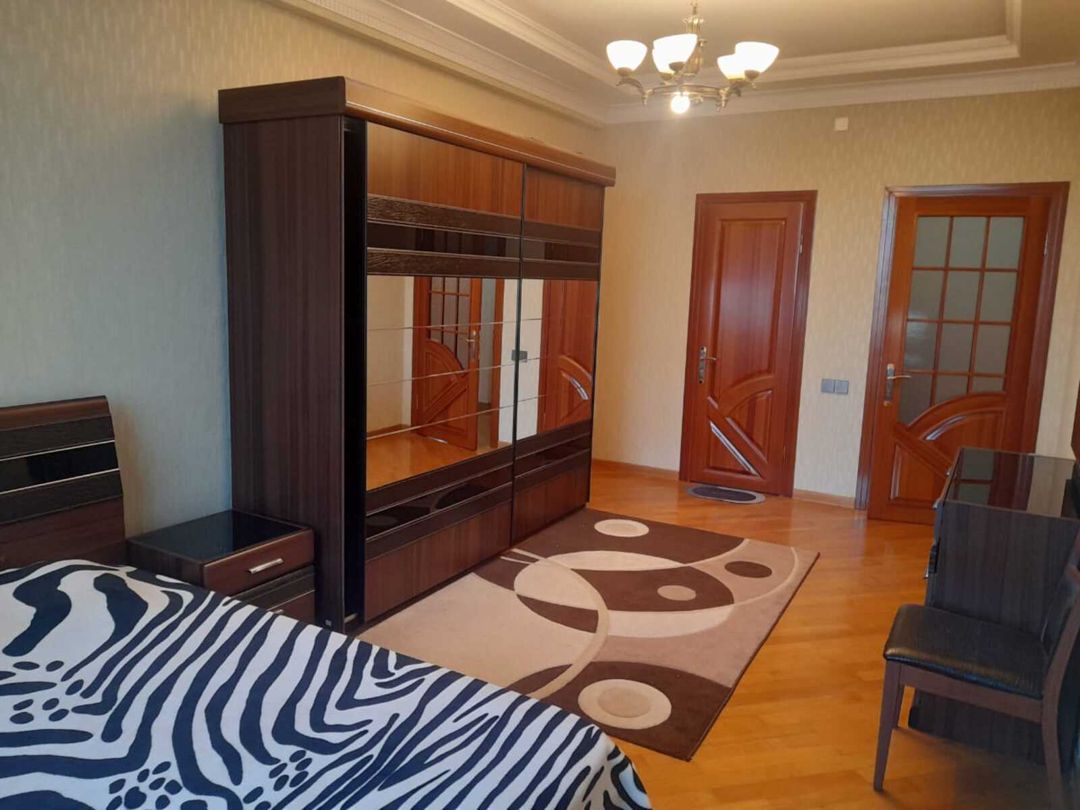 Satılır 4 otaqlı yeni tikili 172 m² — Mənzil, Bakı (6)