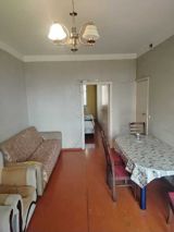 Satılır 2 otaqlı köhnə tikili 55 m² — Недвижимость