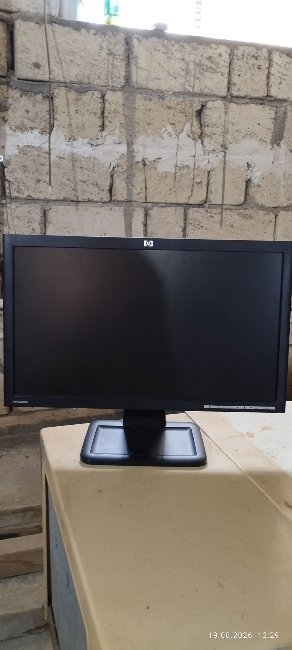 Monitorlar ölçüləri 15, 17, 19, 20, 22 inc say var əgər power və vga — Elektronika, Sumqayıt (4)