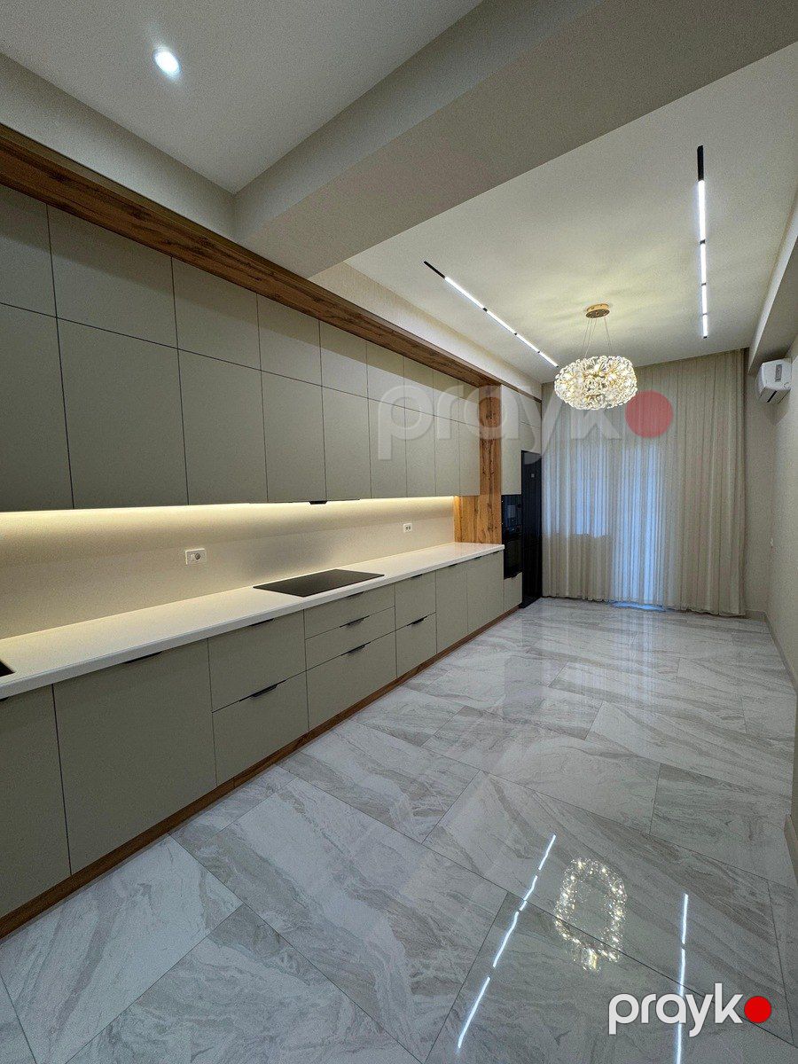 Satılır 4 otaqlı yeni tikili 185 m² — Mənzil, Bakı (11)