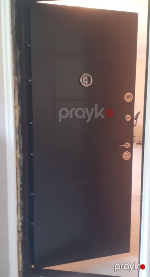 Seyf qapi 210/100sm 350azn Fatmayi 1587 leli