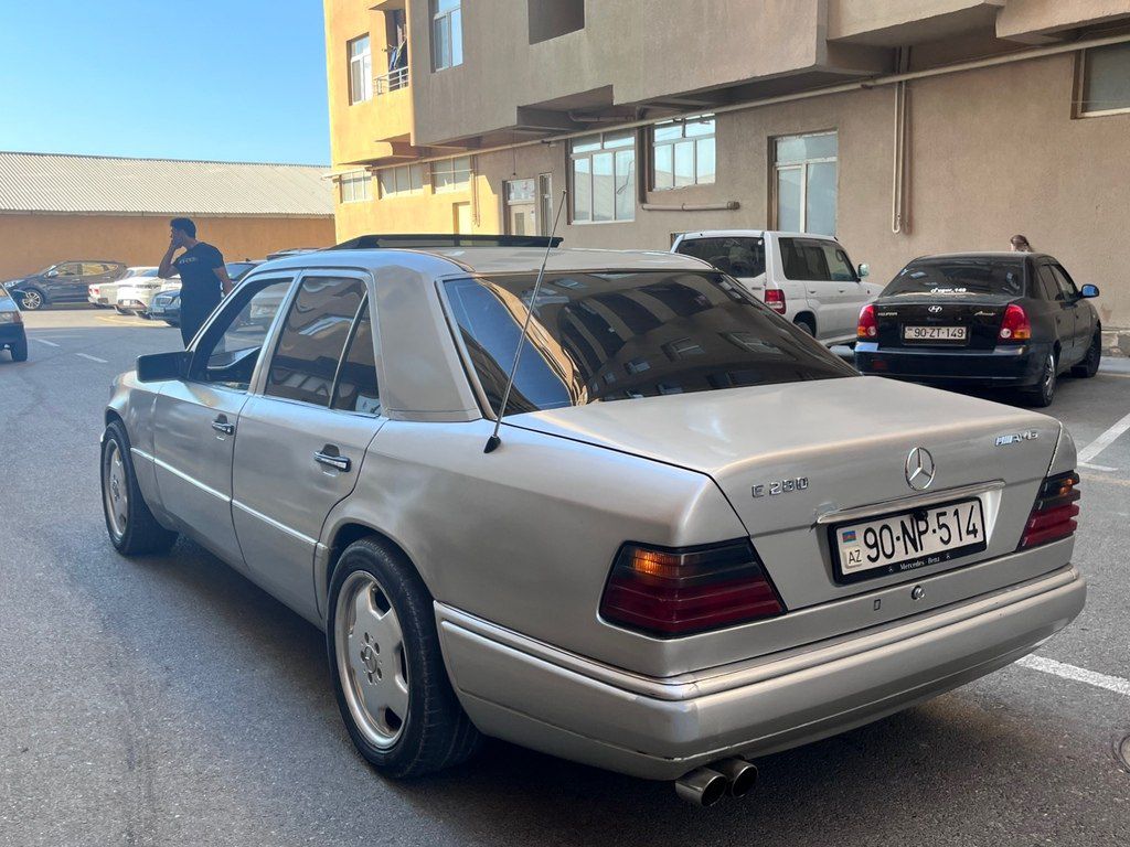 Mercedes E 280, 2.8 L, 1993 il, 378 000 km — Avtomobillər, Bakı (2)