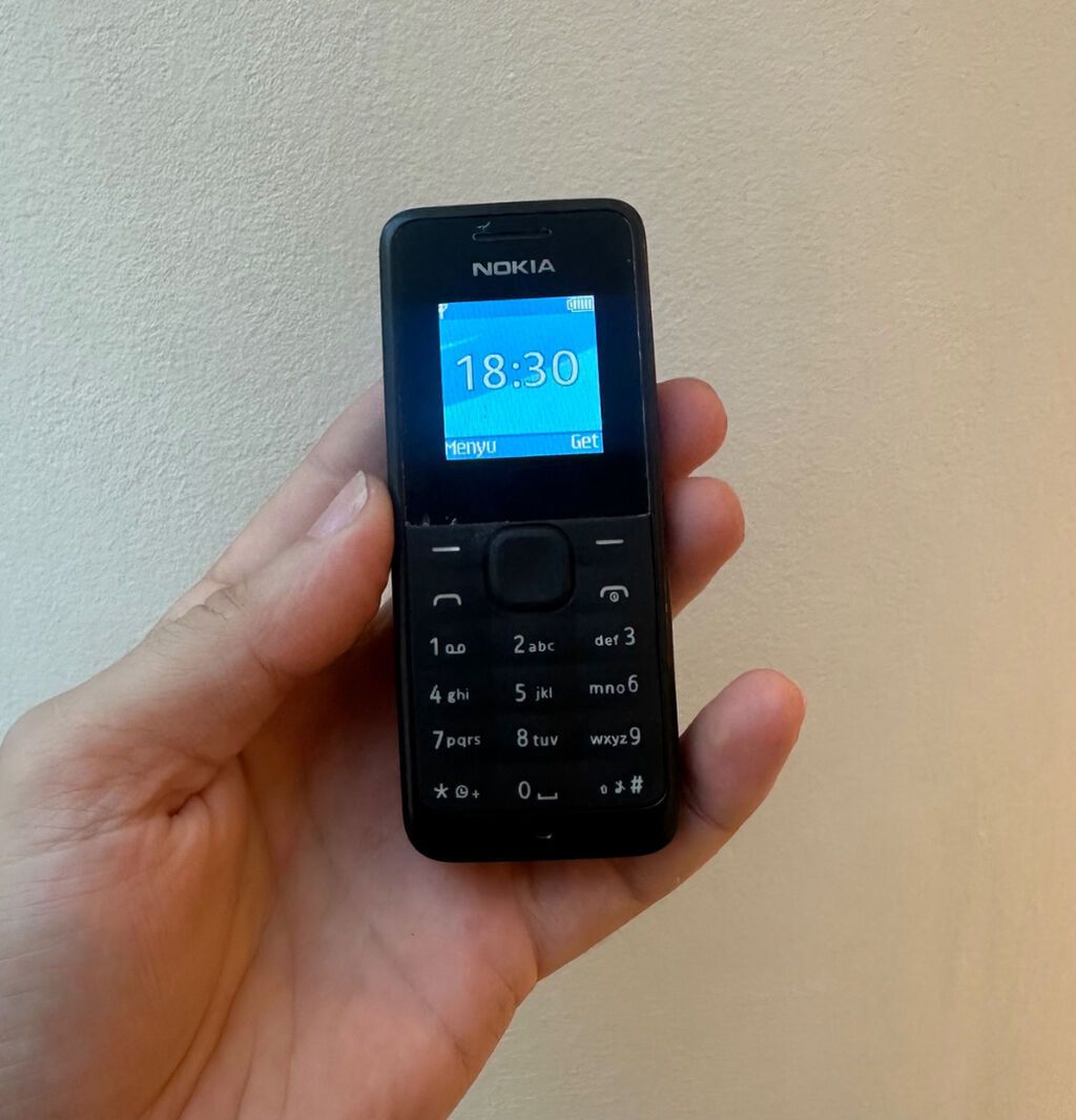 Nokia 105 4G — Nokia, Bakı (2)