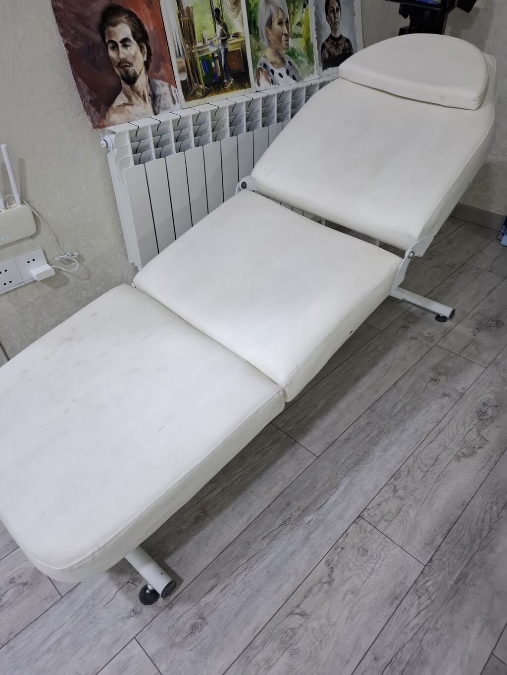 Kosmetoloji/Massaj masası – tənzimlənən arxalıq və başlıqla normalde — Mebel, Bakı (2)