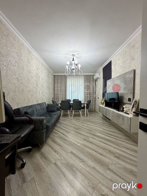 Satılır 3 otaqlı köhnə tikili 75 m²
