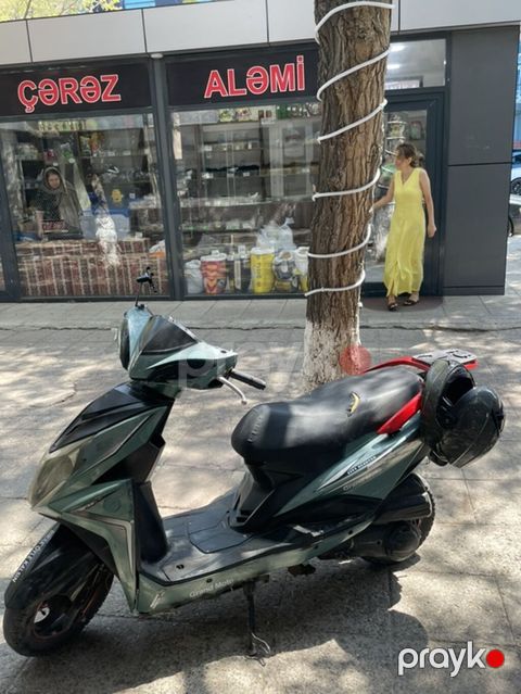 Grand Moto Efir W5 skuter