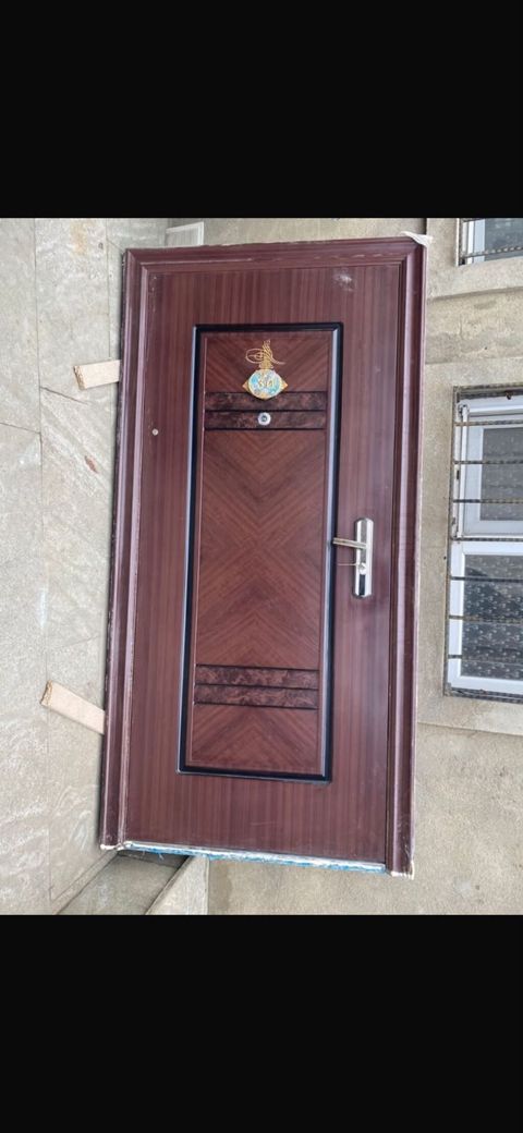 Seyf qapı 207×108 sm