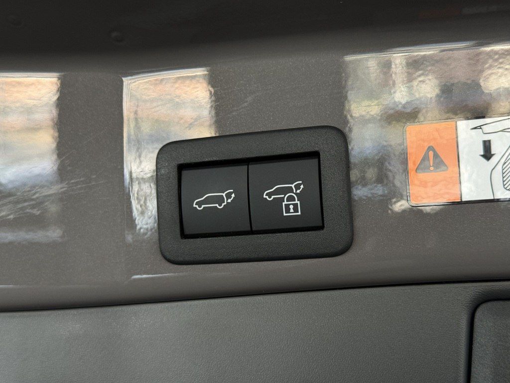 Toyota RAV4, 2.0 L, 1.6 kWh, 2026 il, yeni — Avtomobillər, Bakı (12)