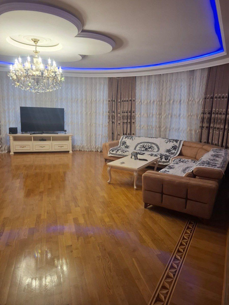 İcarəyə verilir 3 otaqlı yeni tikili 170 m² — Mənzil, Bakı (2)