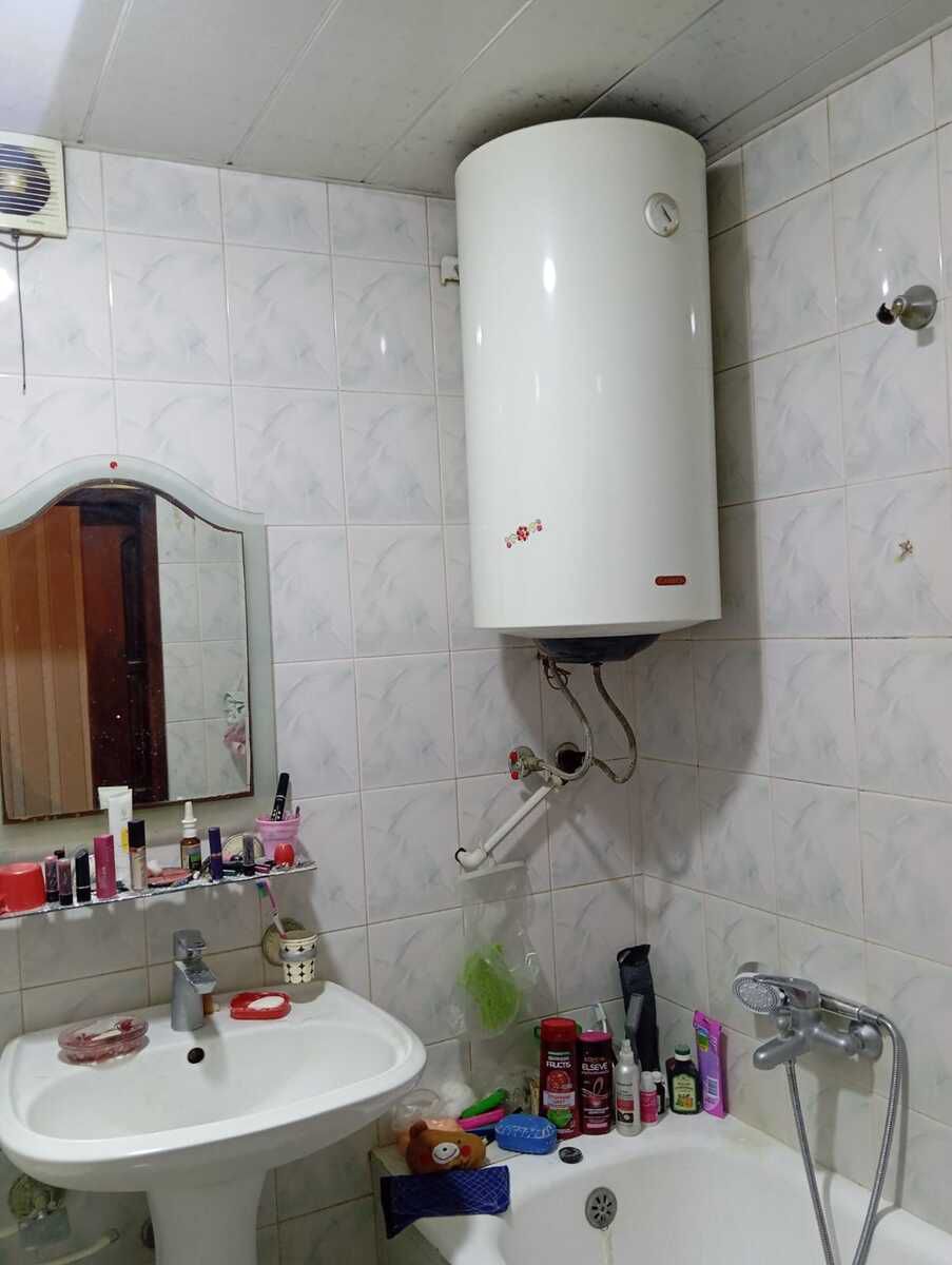 Satılır 2 otaqlı köhnə tikili 55 m² — Mənzil, Bakı (6)