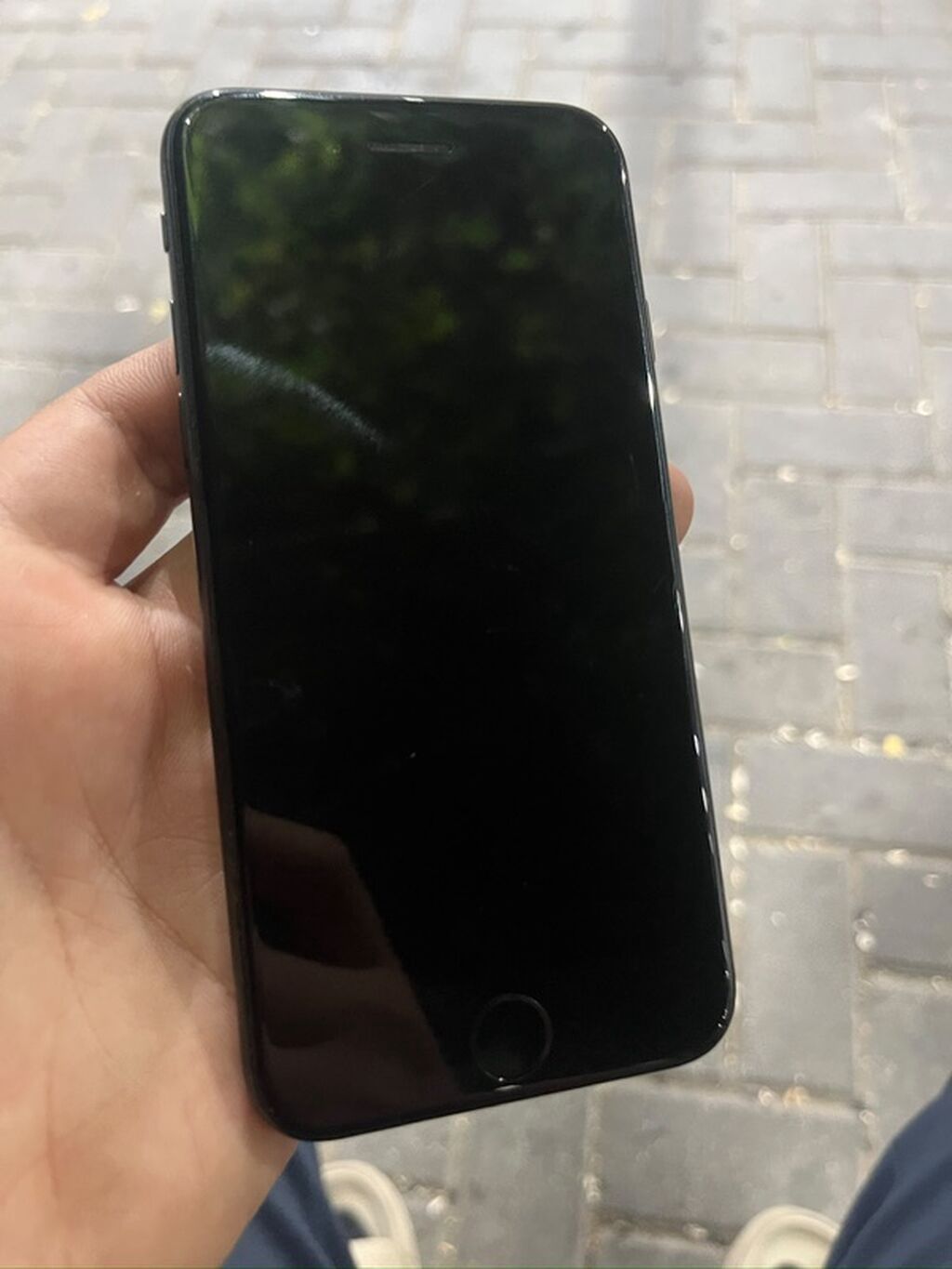 IPhone SE 2020, Qara, Barmaq izi — Apple iPhone, Masazır (2)