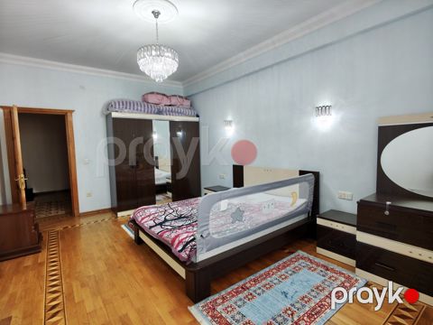 Satılır 3 otaqlı yeni tikili 140 m²