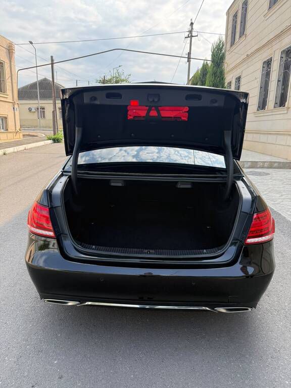 Mercedes E 200, 2.0 L, 2014 il, 253 000 km — Avtomobillər, Bakı (10)