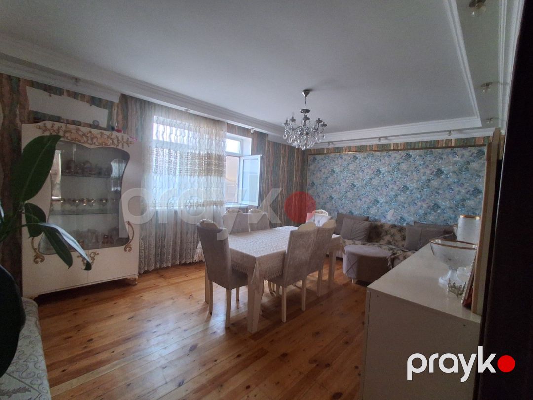 Satılır 4 otaqlı həyət evi/bağ evi 130 m² — Ev, villa, Bakı (2)