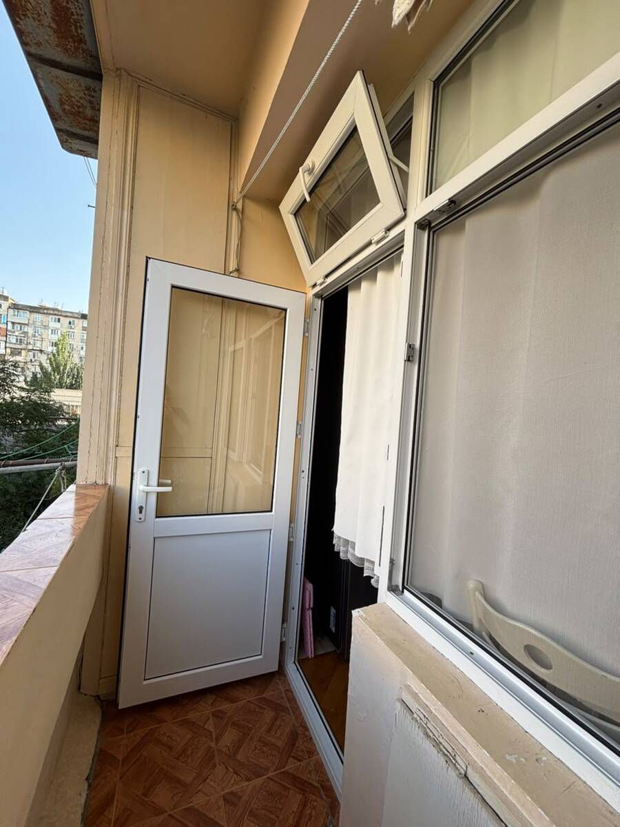 Satılır 2 otaqlı köhnə tikili 65 m² — Mənzil, Bakı (3)