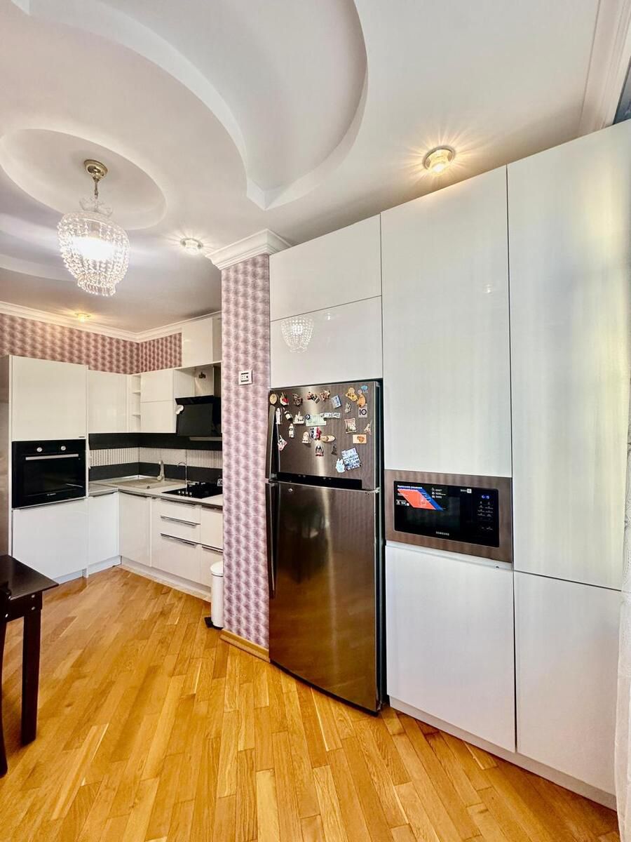 Satılır 3 otaqlı köhnə tikili 100 m² — Mənzil, Bakı (6)