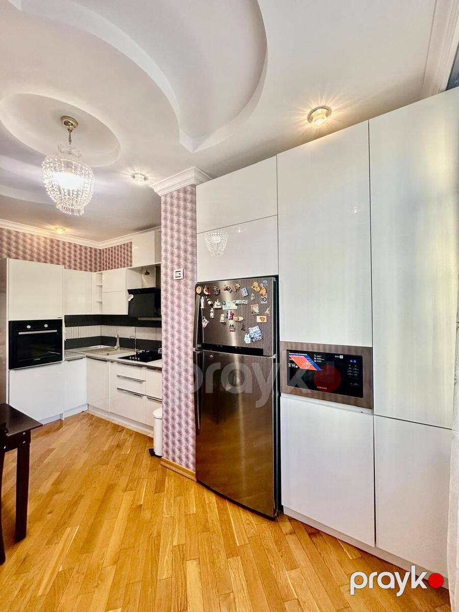 Satılır 3 otaqlı köhnə tikili 100 m² — Mənzil, Bakı (6)
