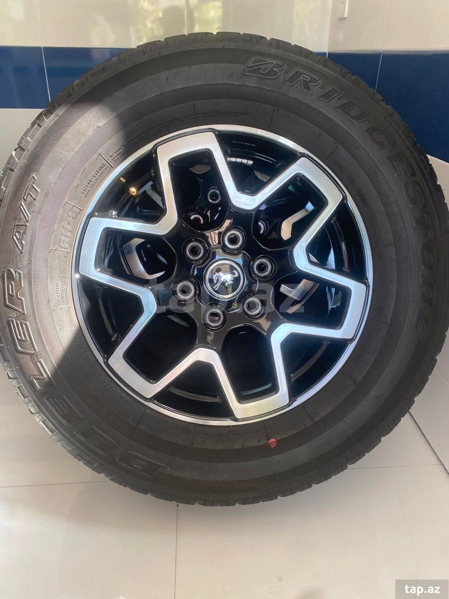 Ford Bronco təkərləri 255/70 R18 — Ehtiyat hissələri və aksesuarlar, Bakı (2)