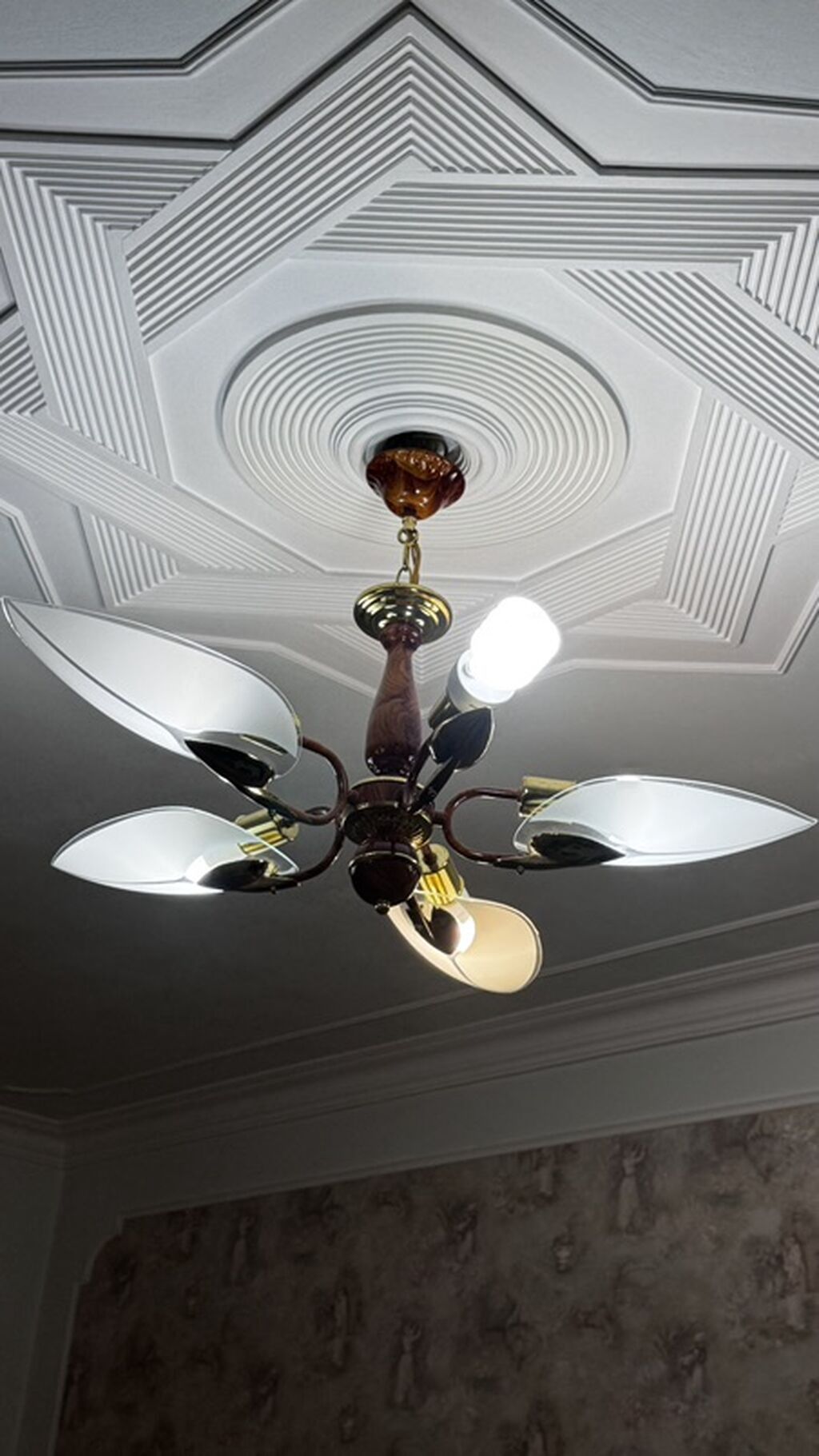 Çılçıraq, 6 lampa