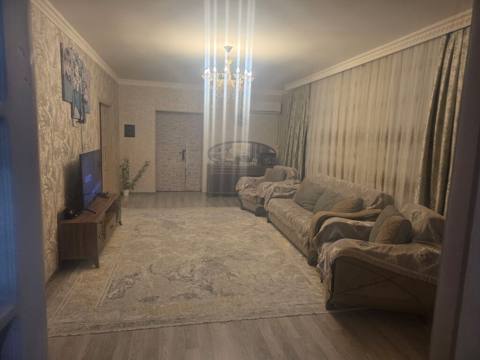 Quba seheri Vel vele kendinde magistral yolun ustunde yeni tikilmis — Quba