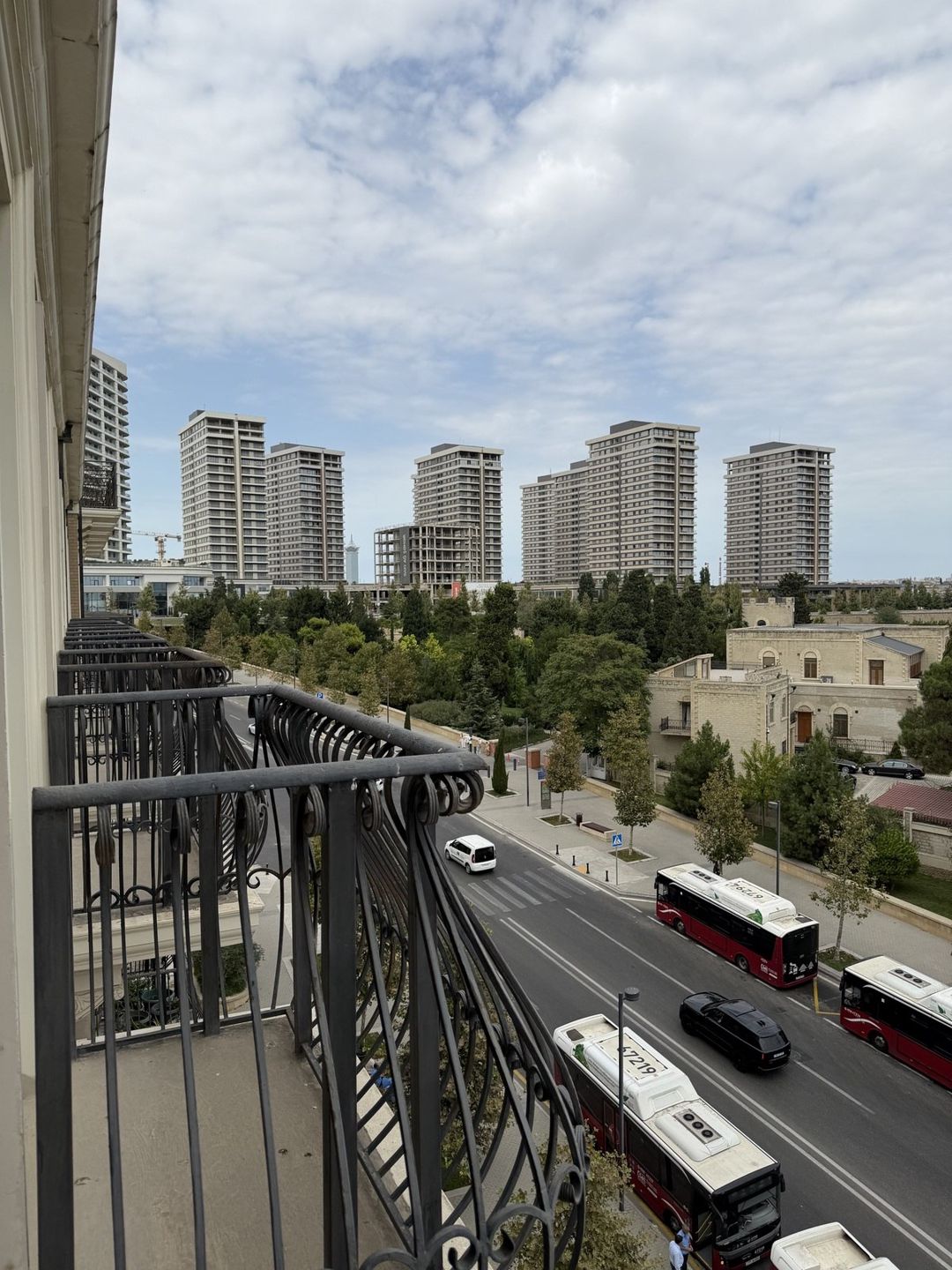 Satılır 4 otaqlı yeni tikili 175 m² — Mənzil, Bakı (2)