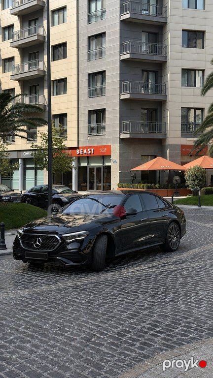 Mercedes E 350, 2.0 L, 2023 il, 59 000 km — Bakı